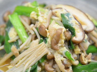 きのこの卵とじ